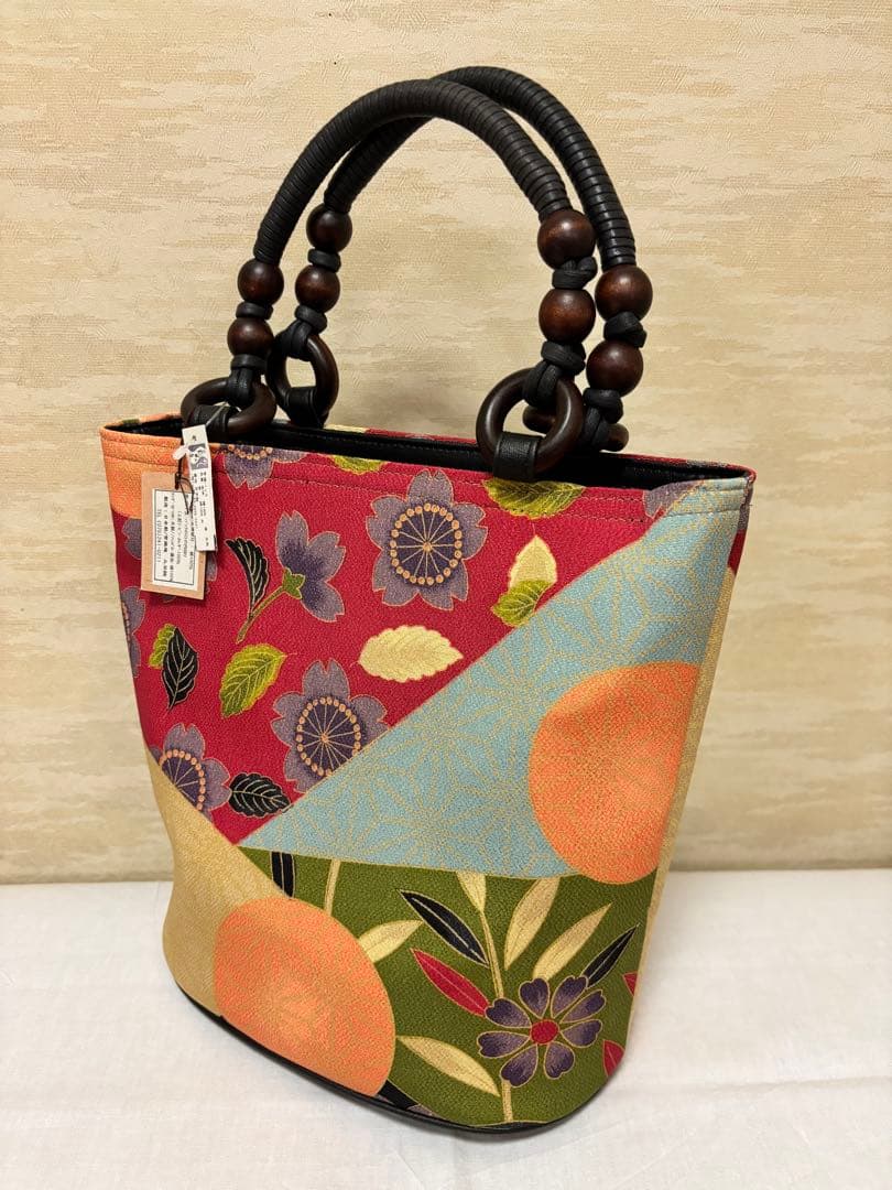バッグ　正絹　バケツ型　紫織庵　パッチワークデザイン　桜　麻の葉　日本製　新品