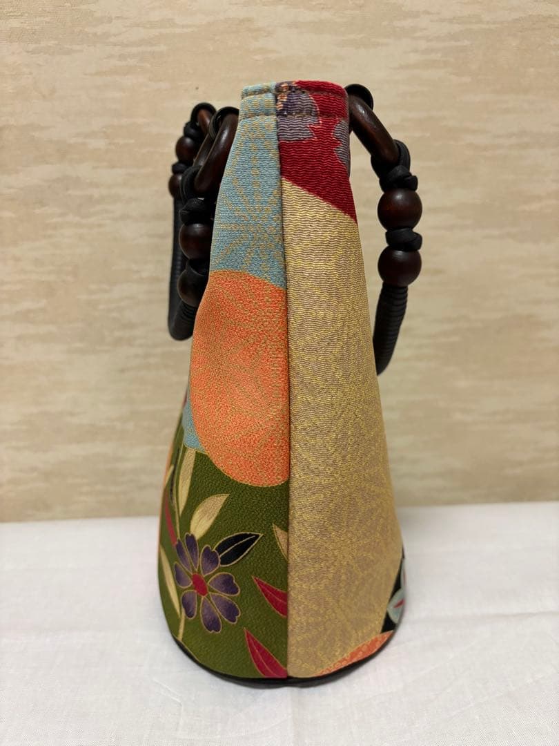バッグ　正絹　バケツ型　紫織庵　パッチワークデザイン　桜　麻の葉　日本製　新品