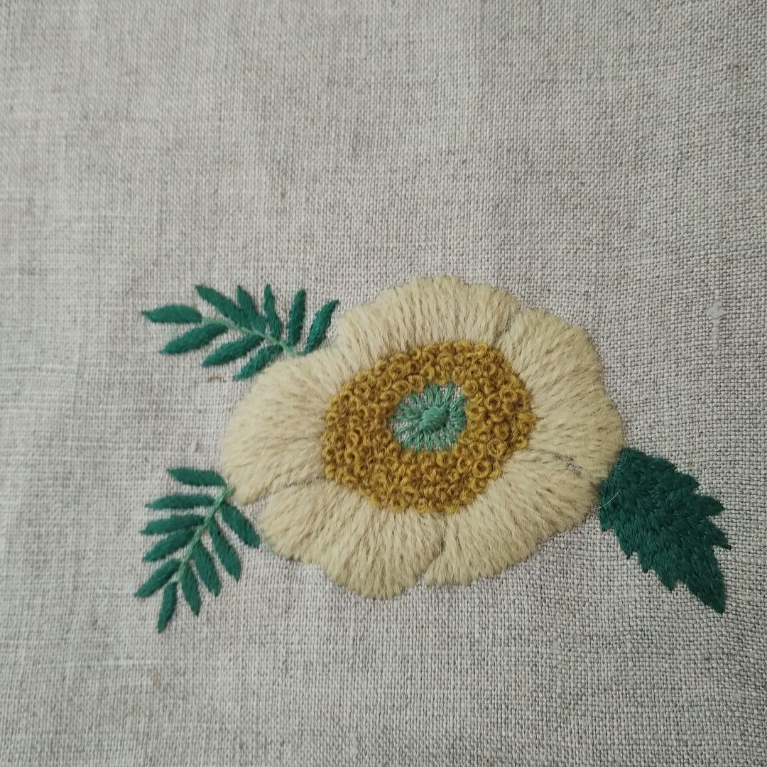 ハンドメイド ウ―ル刺繍 ポピ―のト―トバック
