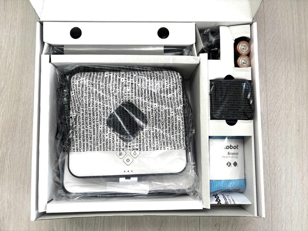 iRobot Braava 380j 本体