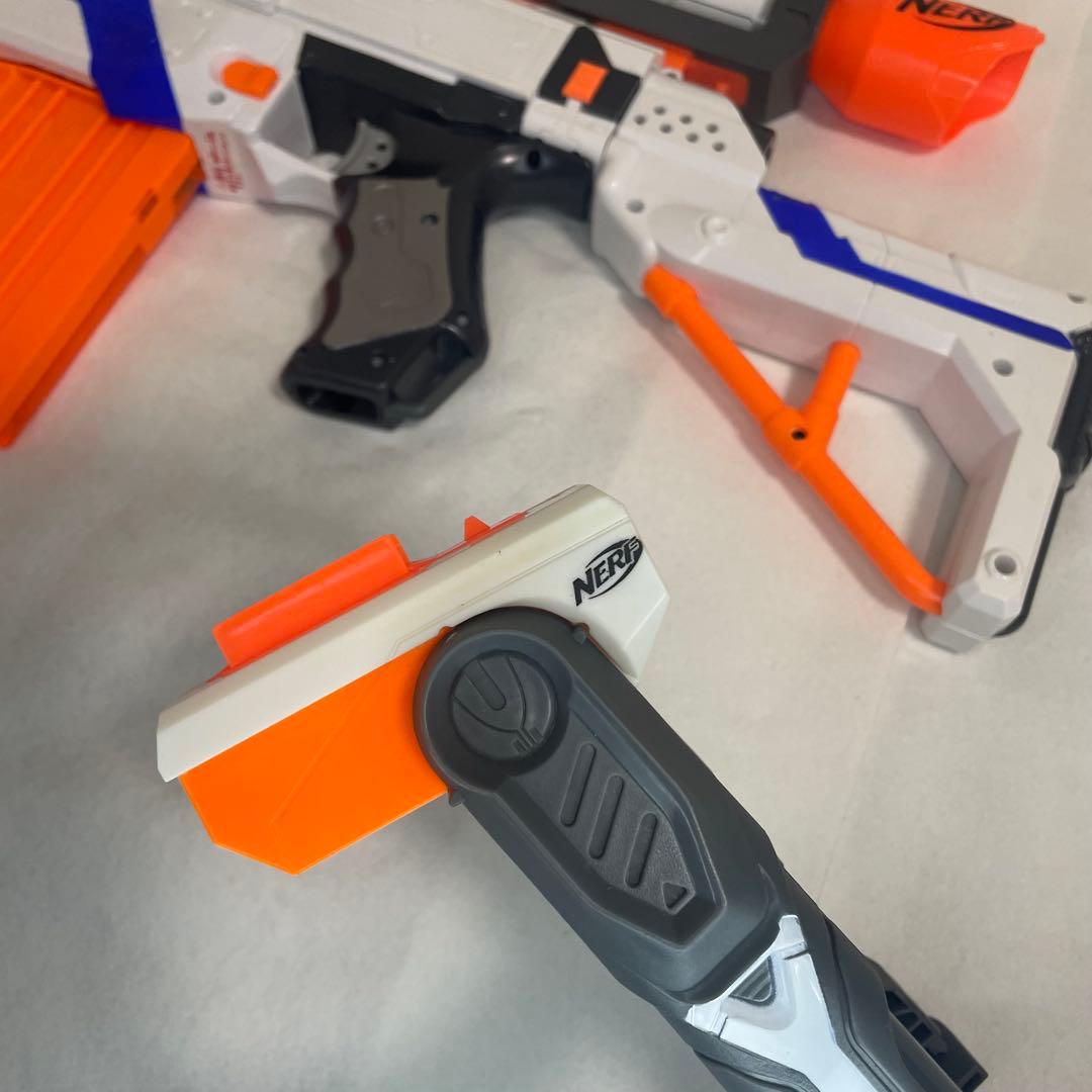 【動作確認済】ナーフ N-ストライクエリート レタリエーター ダーツ30本セット