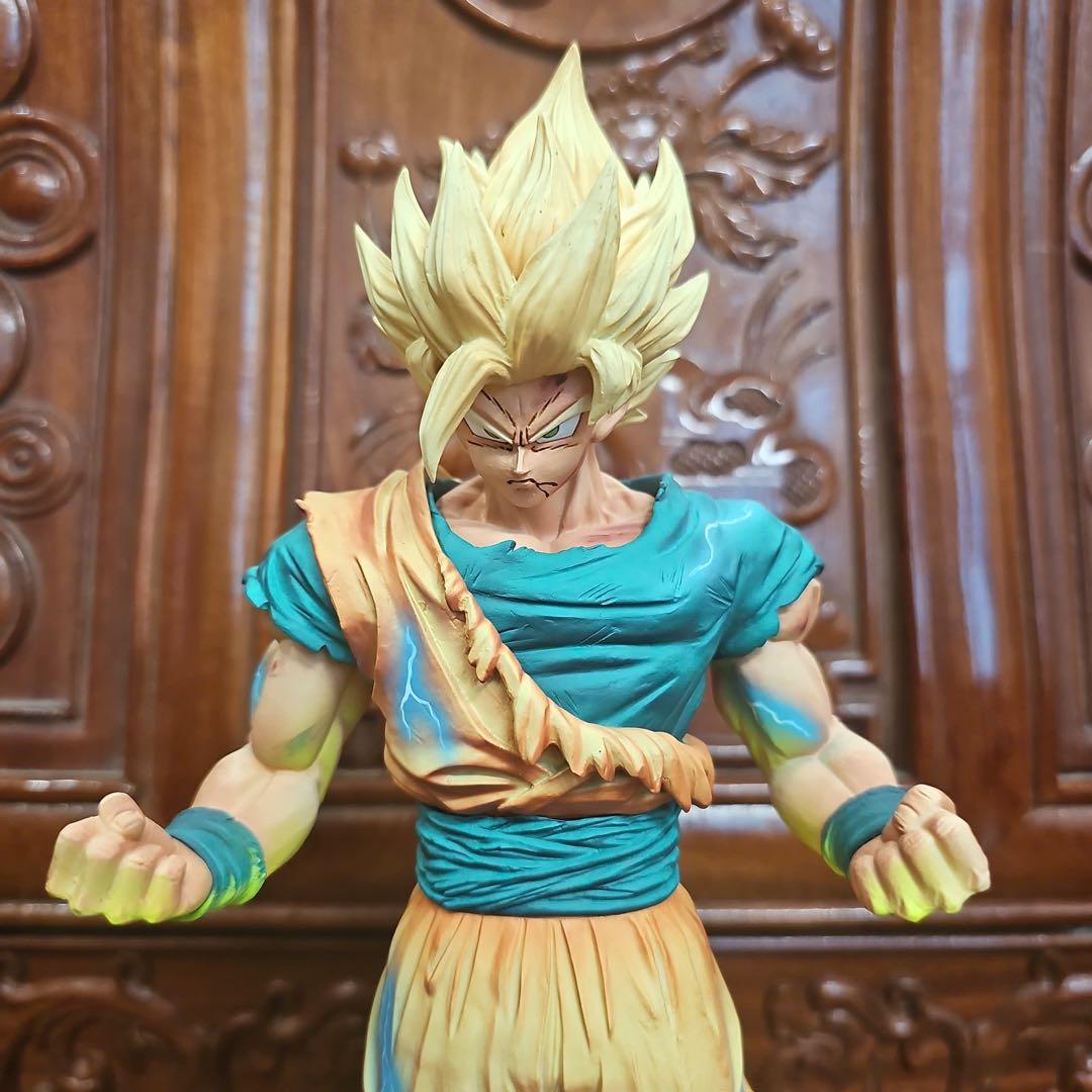 ドラゴンボール 孫悟空 超サイヤ人2 フィギュア改造 リペイント2.5D