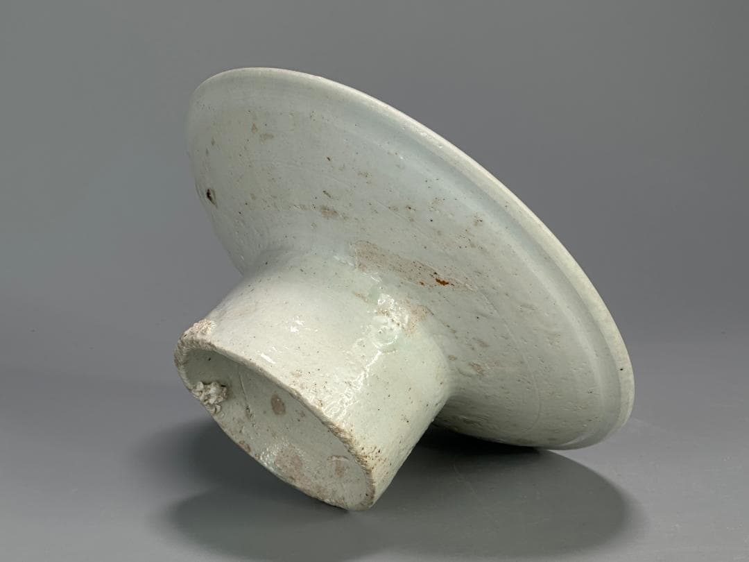 韓国美術　李朝時代李朝　白磁　台皿　李朝祭器台　白磁高足台 高足盤 朝鮮古陶磁