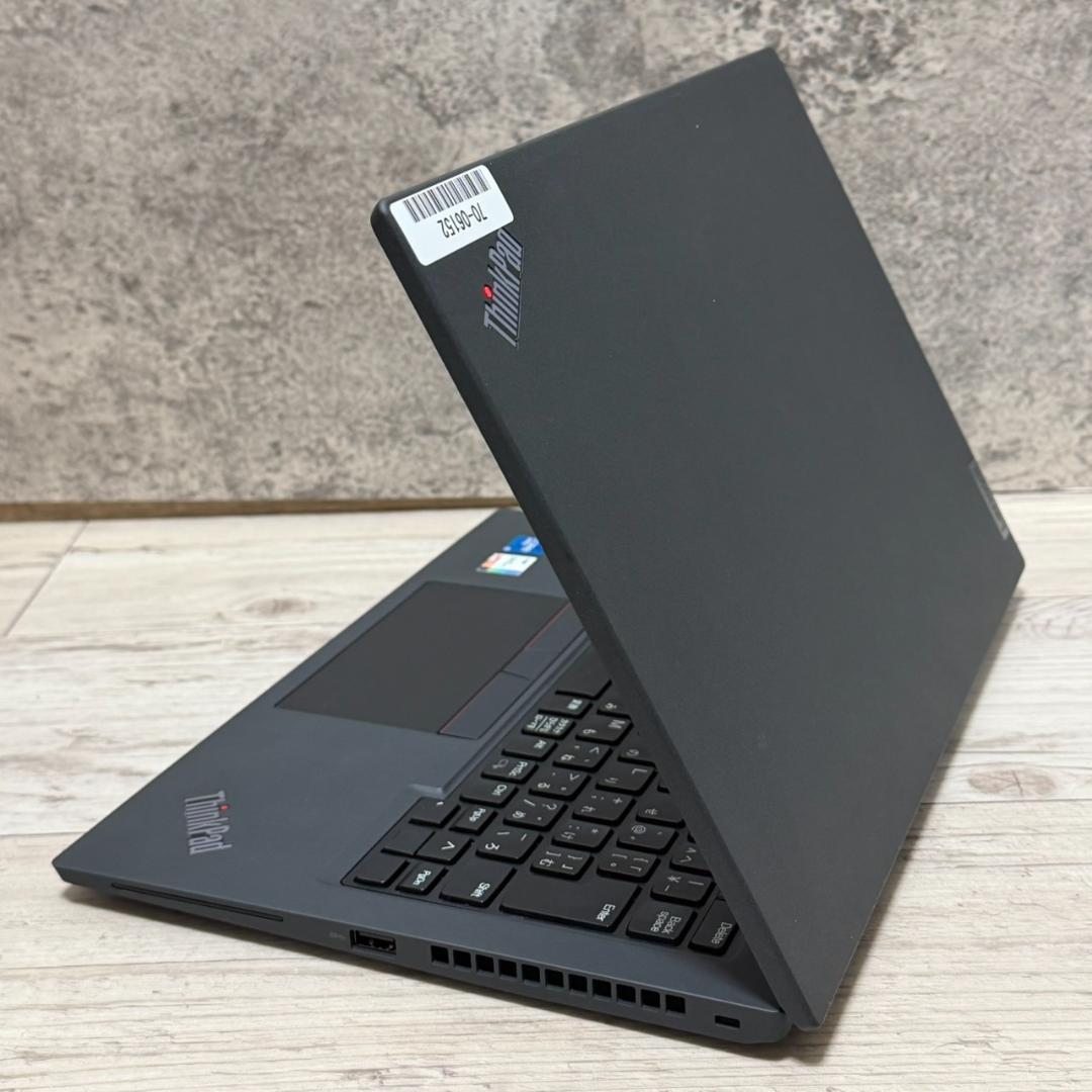 準美品☆ThinkPad X13 Gen 2 第11世代i5 8GB ノート ③
