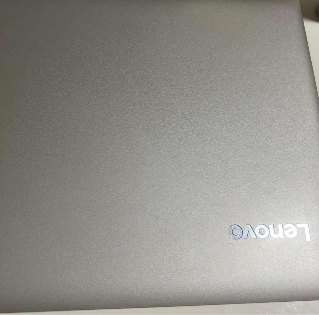 Lenovo 15.6インチノートPC Intel Core i5