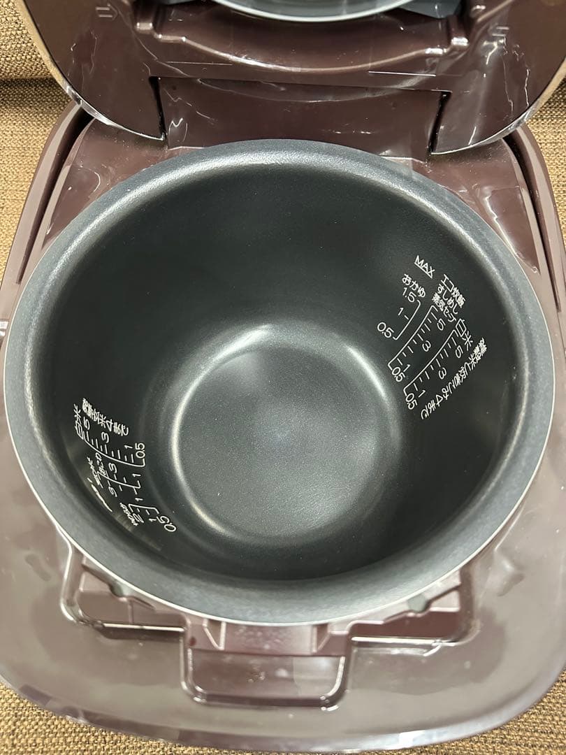 ⑤ ZOJIRUSHI 5.5合圧力 IH式　NW-JB10 20年製