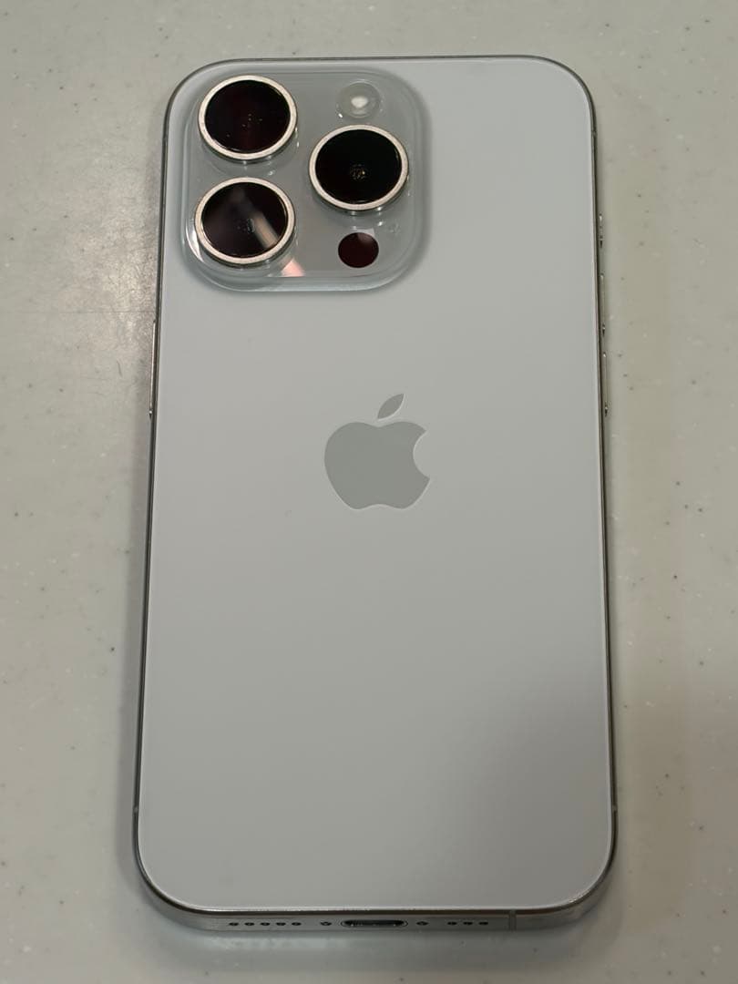 iPhone 15 Pro 128GB ホワイト｜SIMフリー｜バッテリー87%