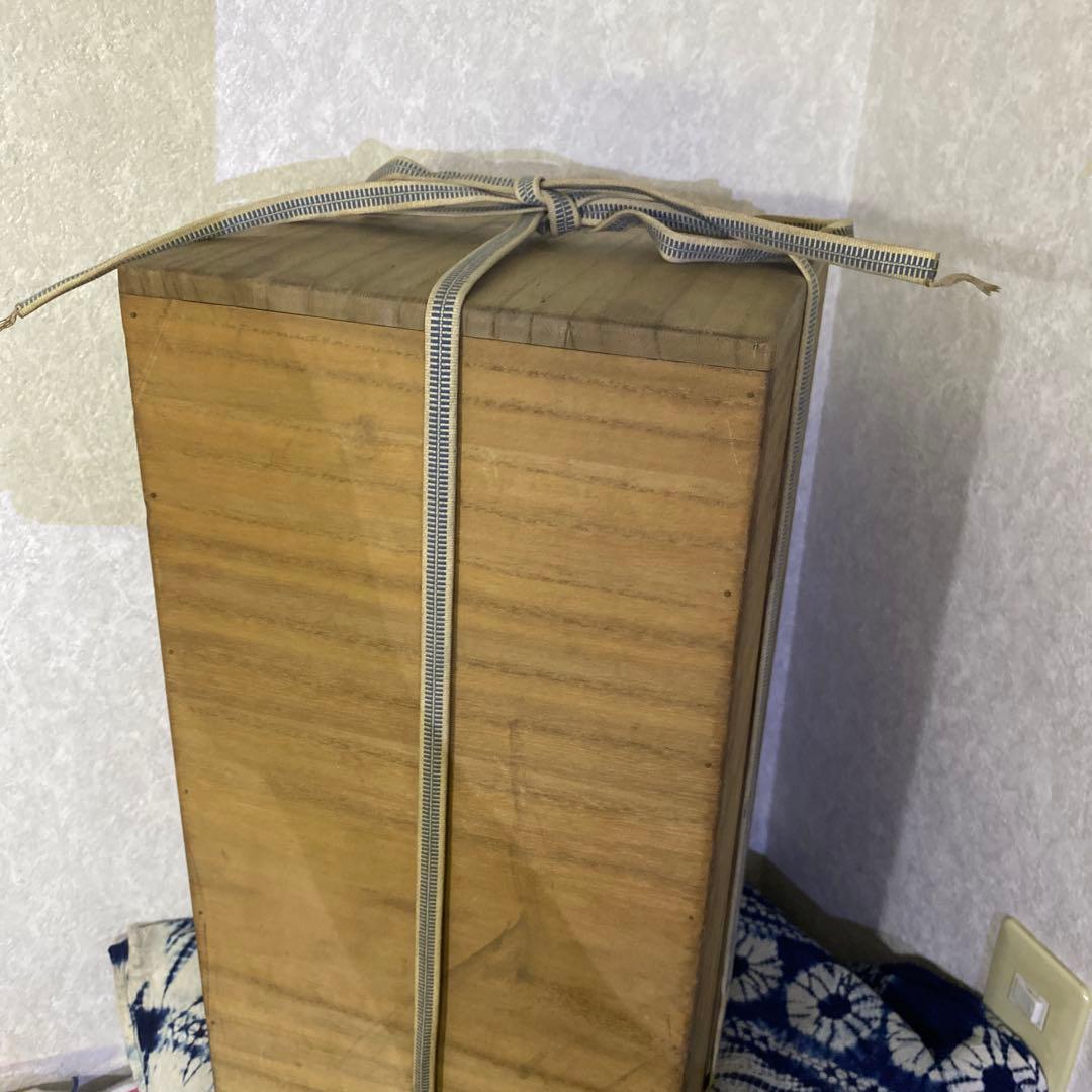 真葛香山　染付　山水滝花瓶