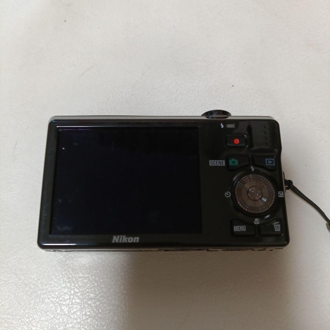 Nikon COOLPIX 7倍ズーム 14.2メガピクセル