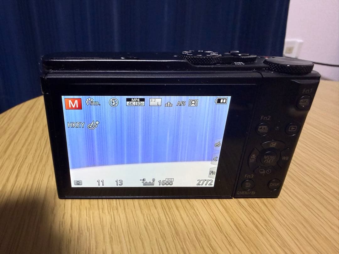 Panasonic LUMIX DMC-LX9コンパクトデジタルカメラ