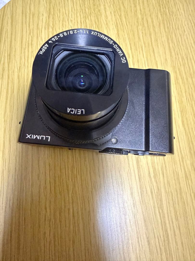 Panasonic LUMIX DMC-LX9コンパクトデジタルカメラ