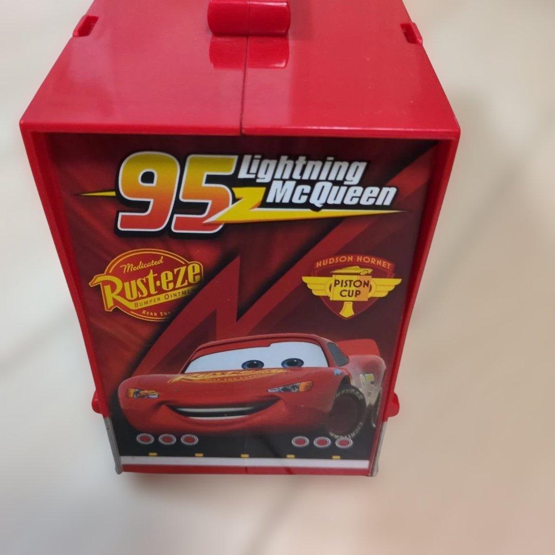 【週末セール】カーズトミカ たくさんのせよう！おおきなマック トレーラー