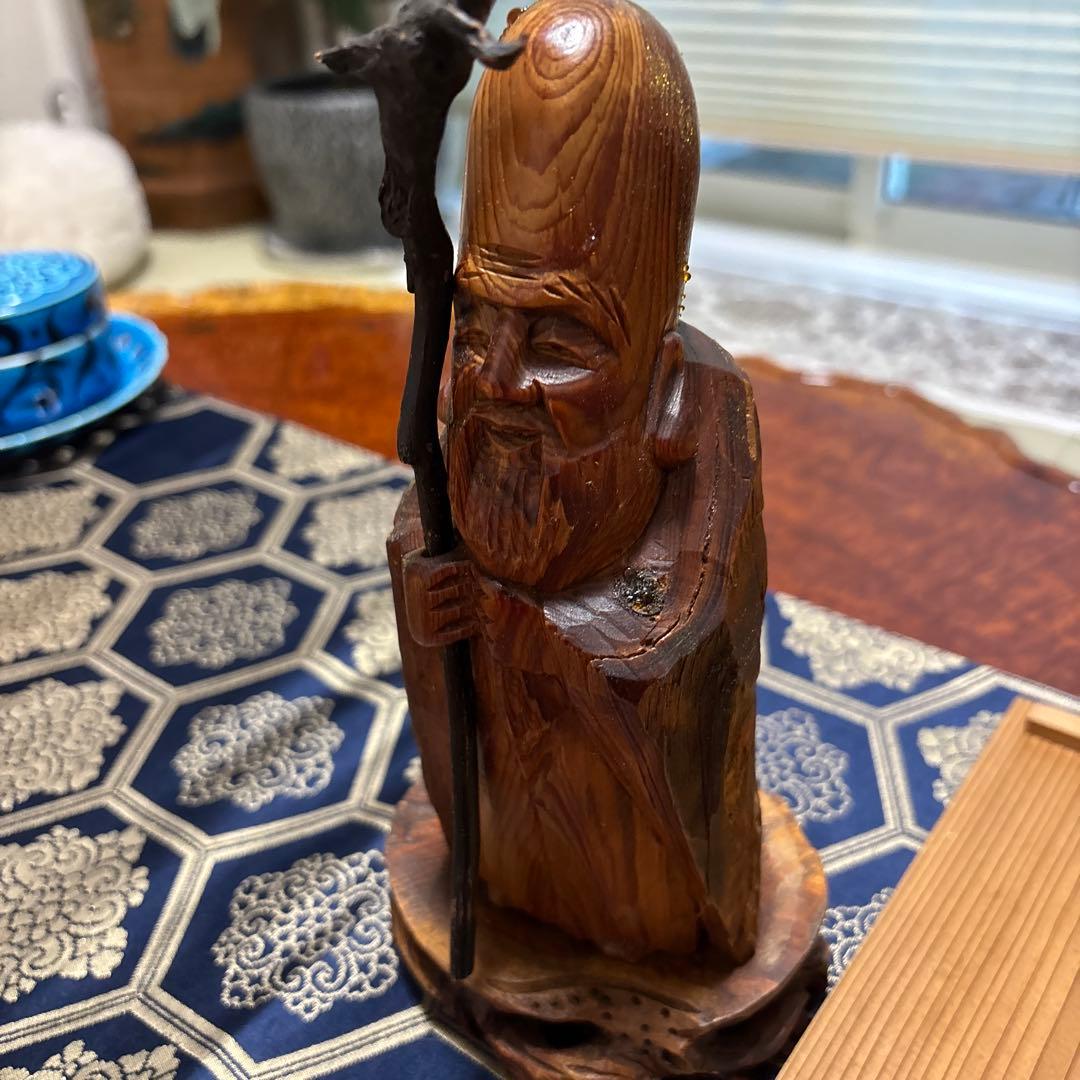木製老人彫刻 杖付き 伝統的