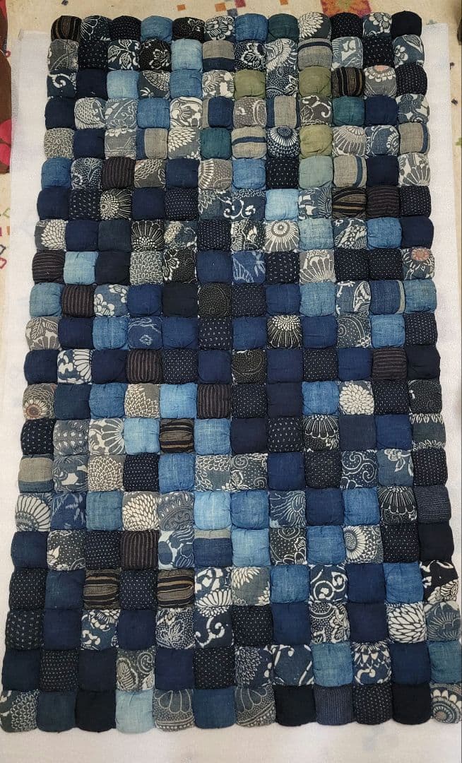 藍染め　古布　木綿　高級手芸品　120 × 67cm　なが座布団　上質　美品