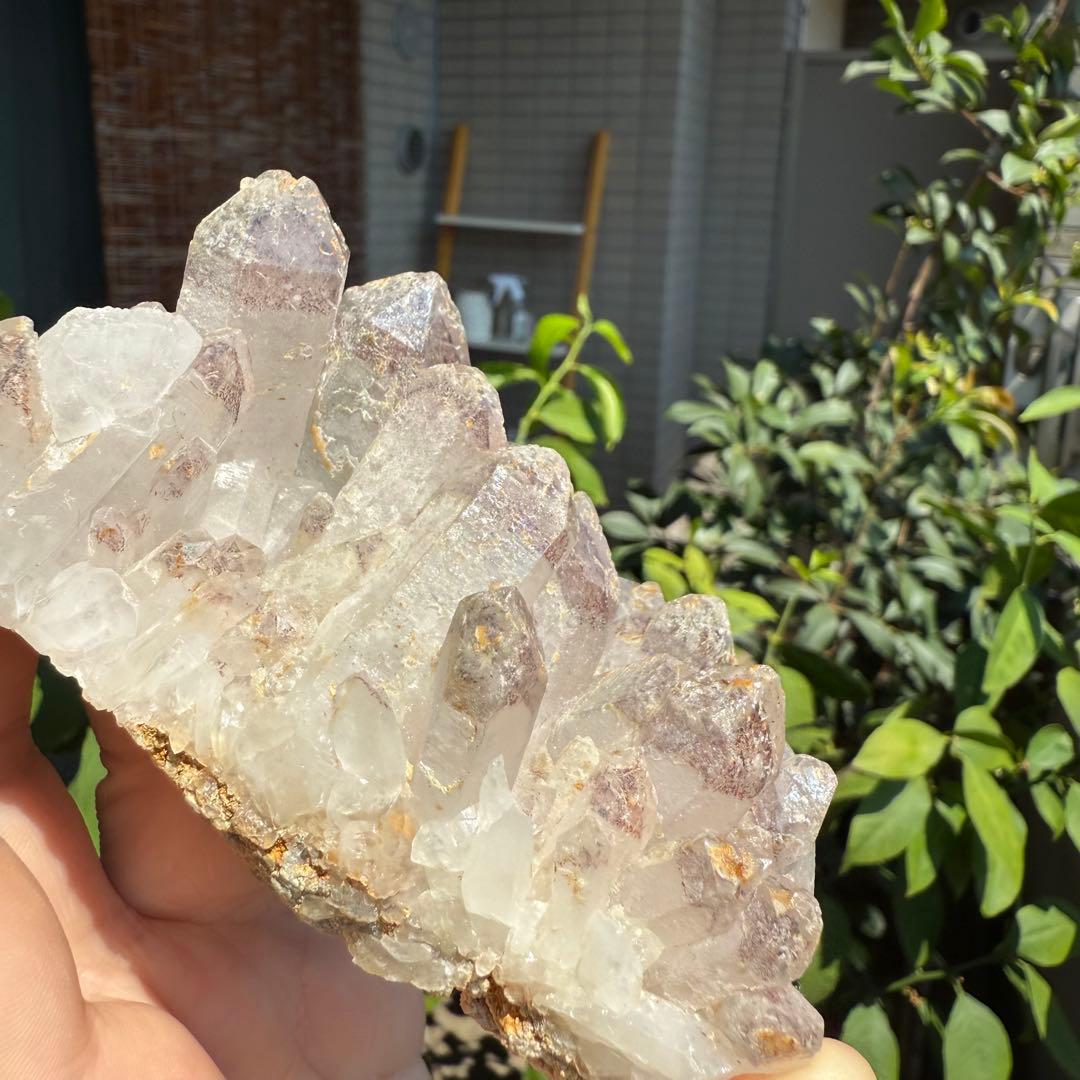 ストロベリーファントムクォーツ　クラスター　自立　ファイヤークォーツ　苺水晶⑥