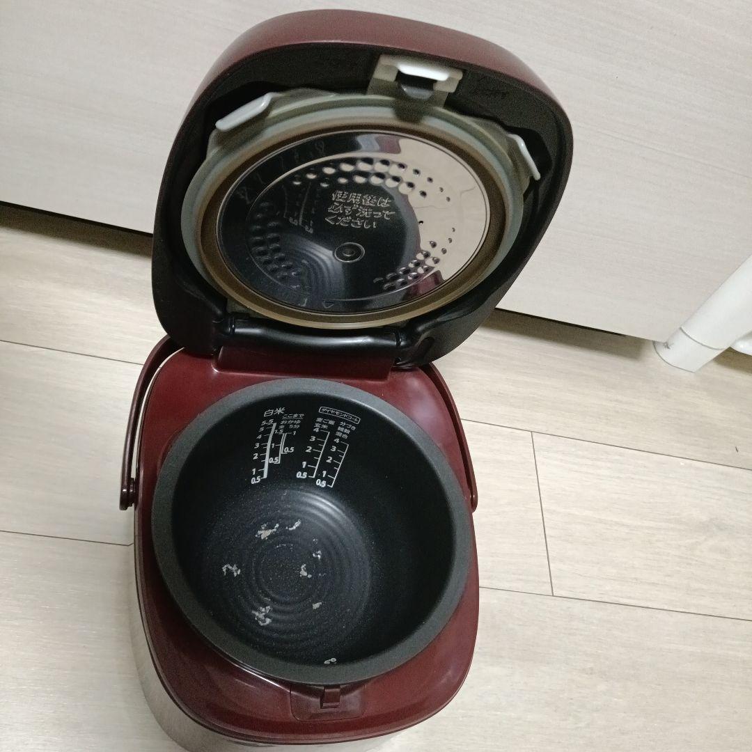 東芝真空 IH　ジャー 炊飯器　2018年製
