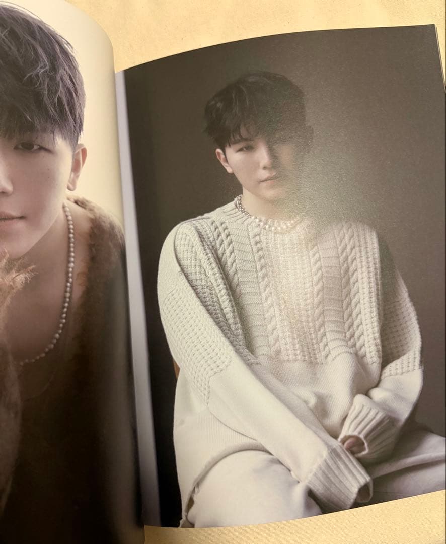 WOOZI フォトブック The Thirteen Tapes
