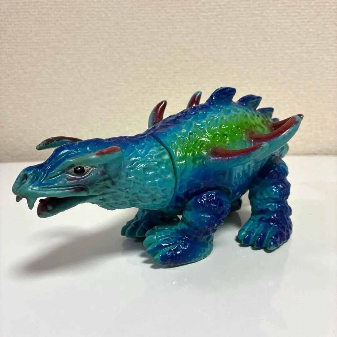 ブルマァク マグネドン ソフビ 帰ってきたウルトラマン 当時物 [記名あり]