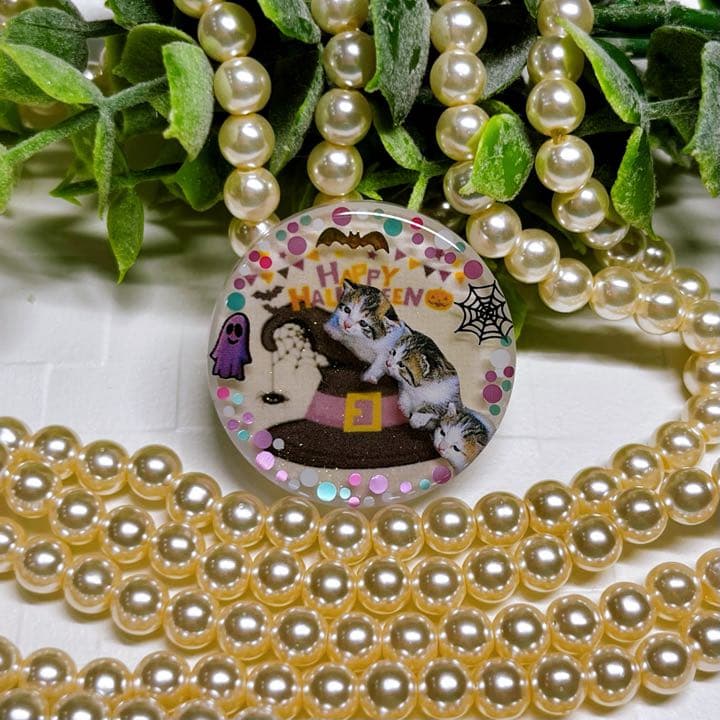 ひなた様お取置きです。レジンヘアゴム ハロウィンの子猫ちゃんNo.690