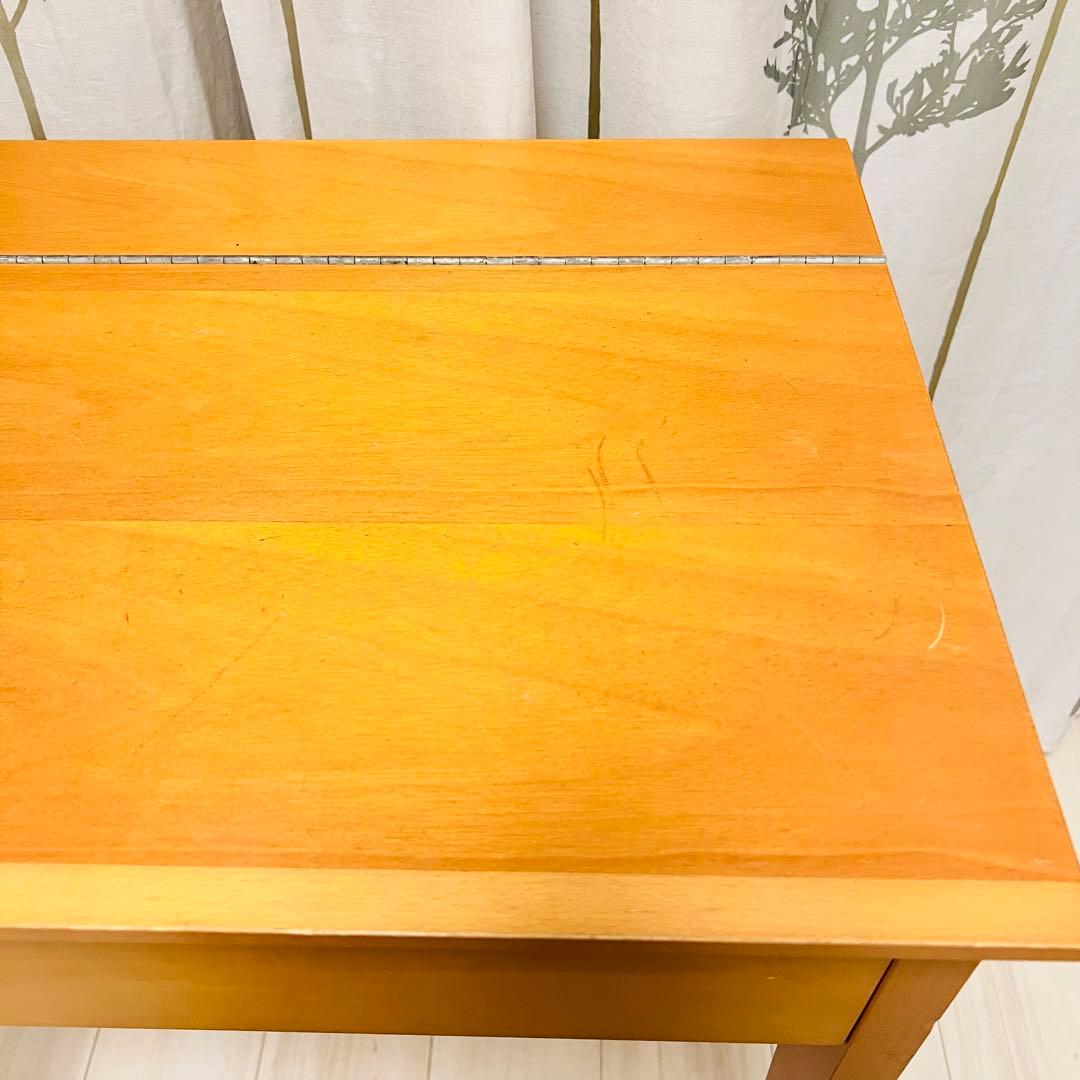 【日進木工】鏡付き ドレッサーデスク コンパクト収納・コンセント付き