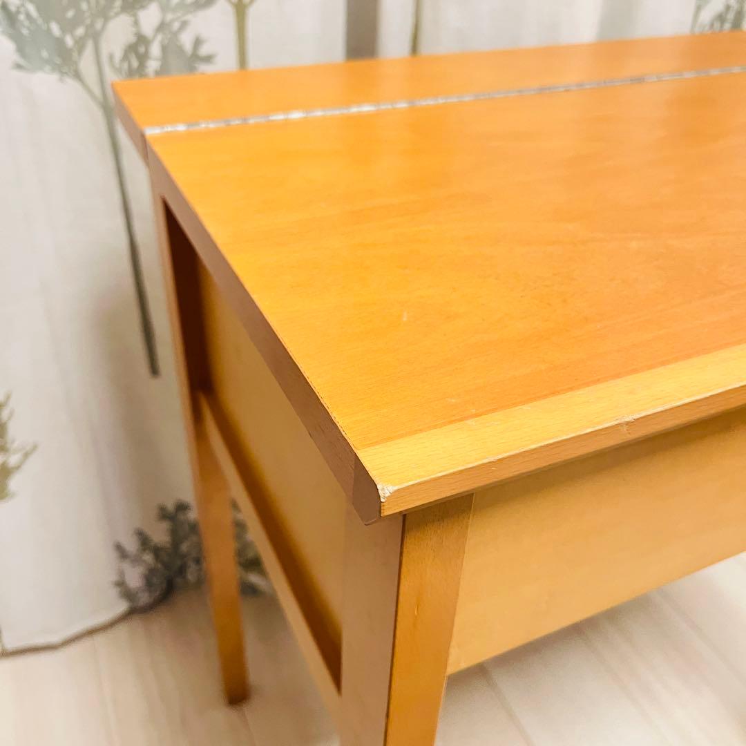 【日進木工】鏡付き ドレッサーデスク コンパクト収納・コンセント付き