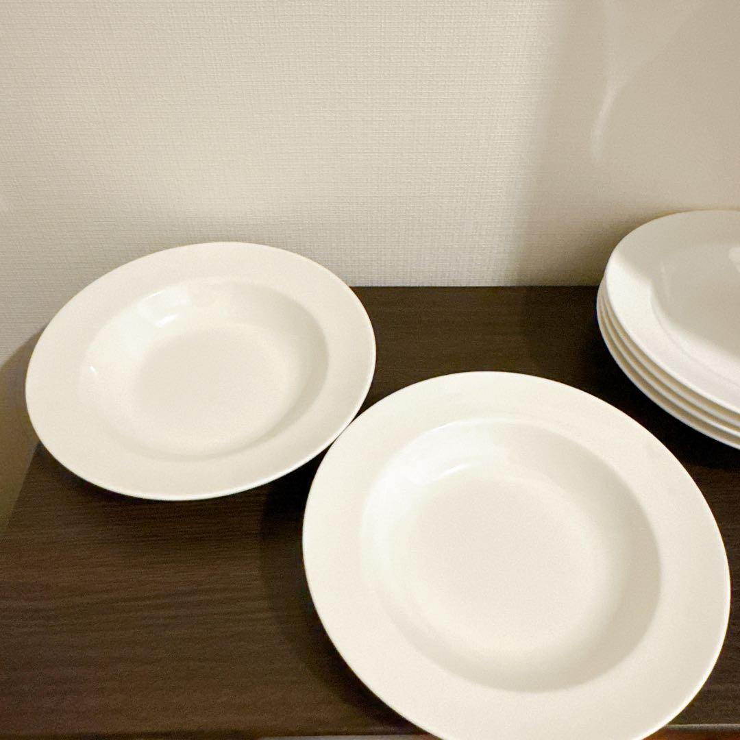 【6枚セット】ウェッジウッド ホワイトコノート　20cm プレート　黒壺