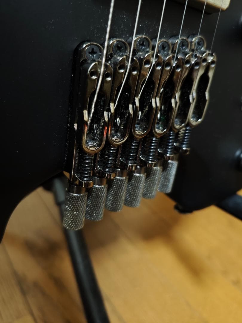 Ibanez QX52-BKF (Bladck Flat) ギターケース付き