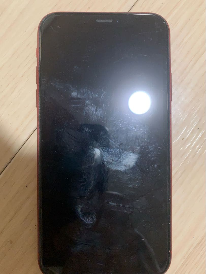 Apple iPhone XR (赤)