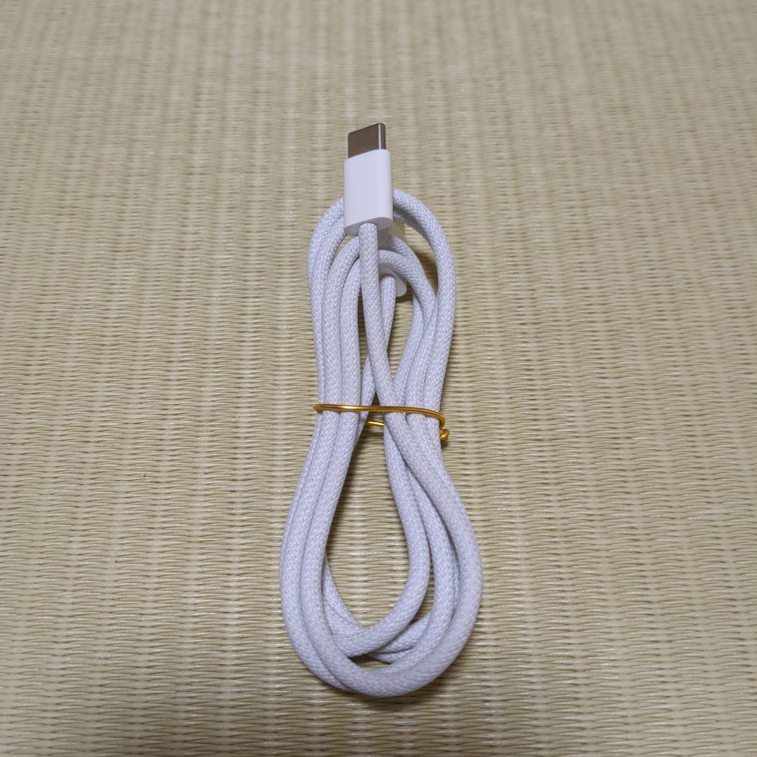 美品 iphone 17 セージ 256GB