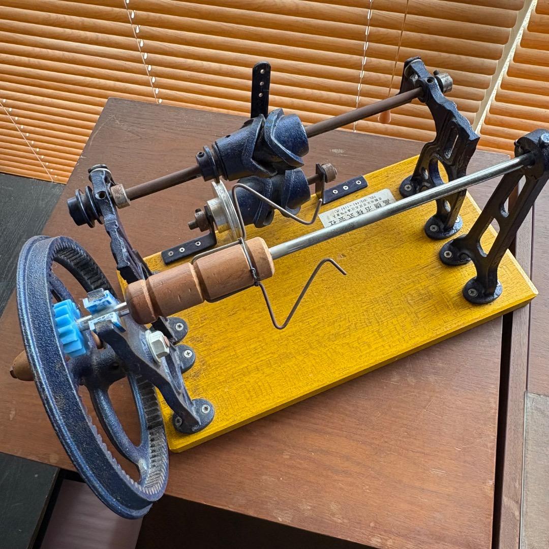 座繰り機　座繰器　歯車式 座車歯車式 高橋治株式会社 　手織り道具