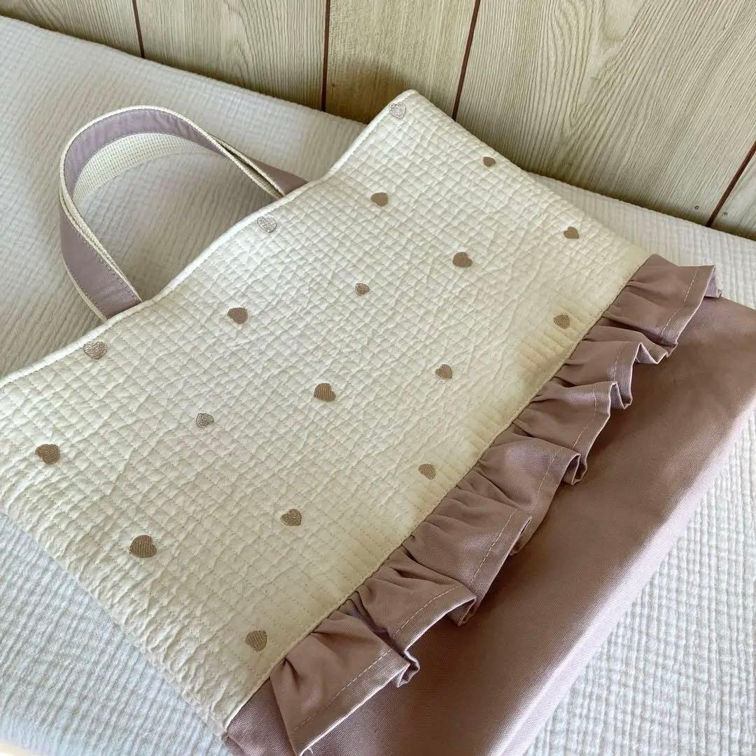 ハート ヌビ フリル付きレッスンバッグ イブル ピンク 入園入学 手提げ 図書袋