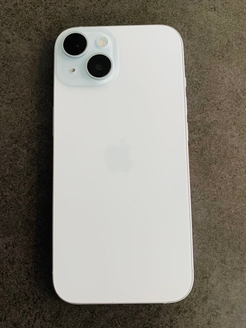 iPhone15 128GB SIMフリー バッテリー100%