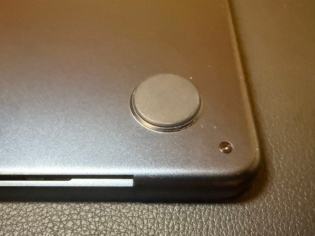 MacBook Air 13インチM2 16GB/1TBミッドナイト【中古】