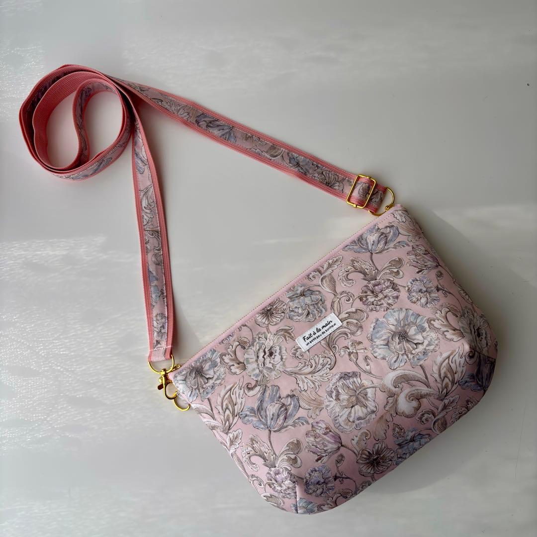 ☆はるちゃん★☆/リバティ ポーチ(L)ショルダー紐付き☆