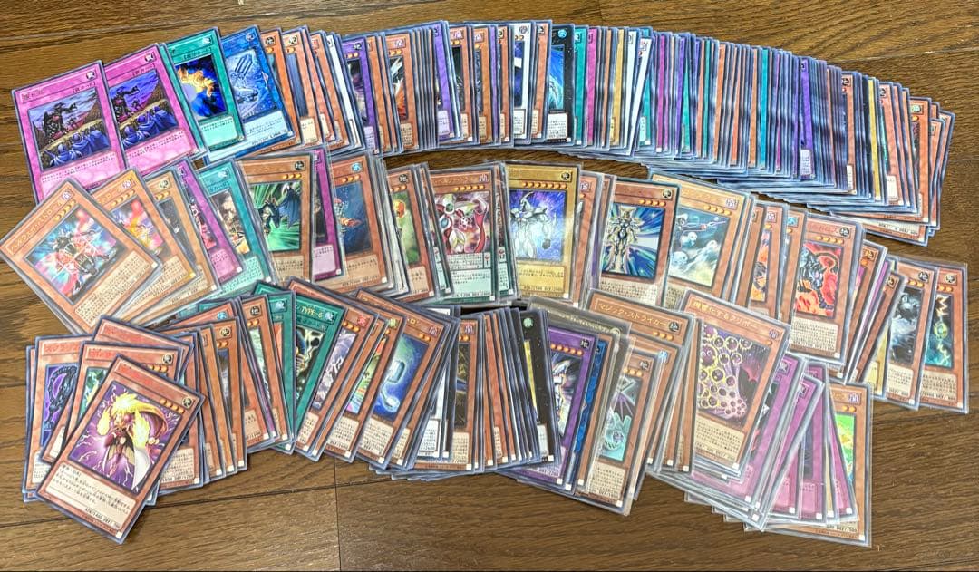 MILINBABY遊戯王　まとめ売り　スーパーレア以上のみ　約3000枚