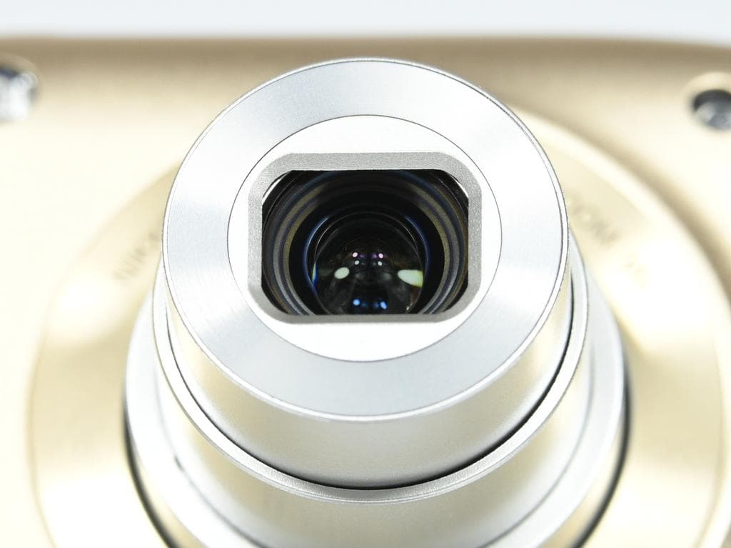 【超美品】 ニコン　Nikon COOLPIX S3300 スイートゴールド