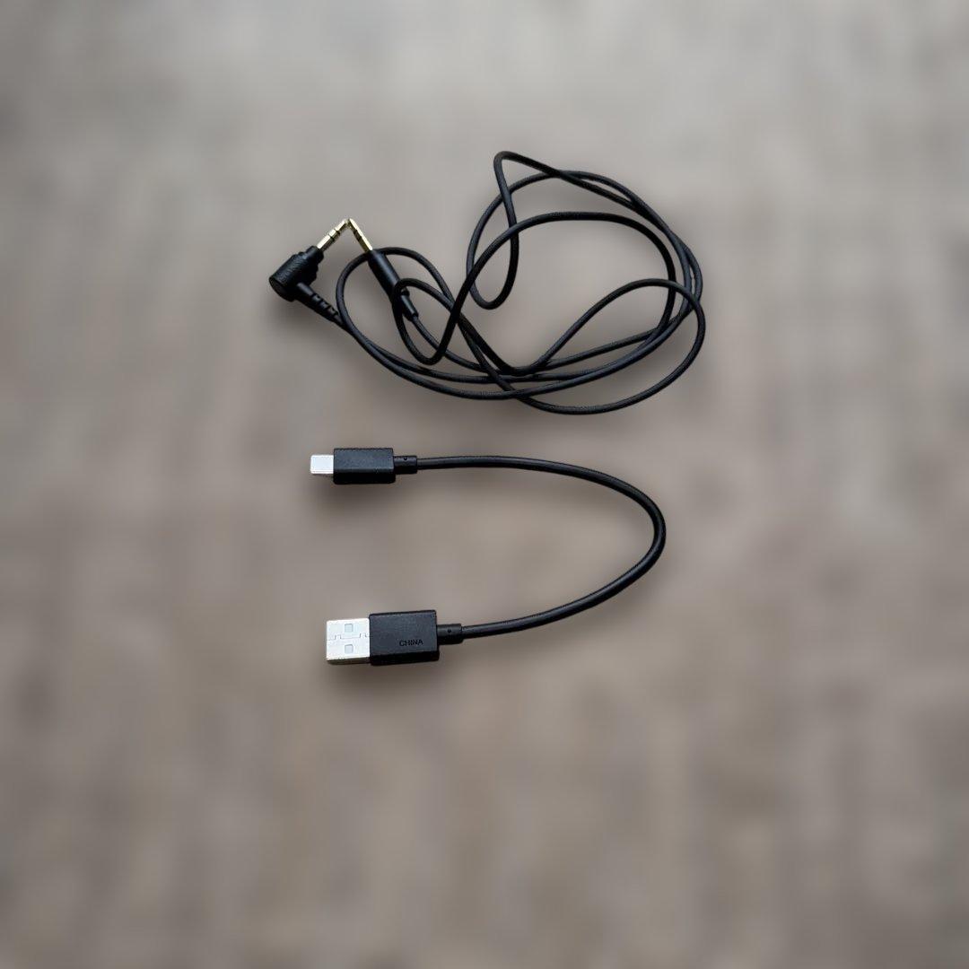 ソニー ワイヤレスヘッドホン　WH-1000XM5 ブラック