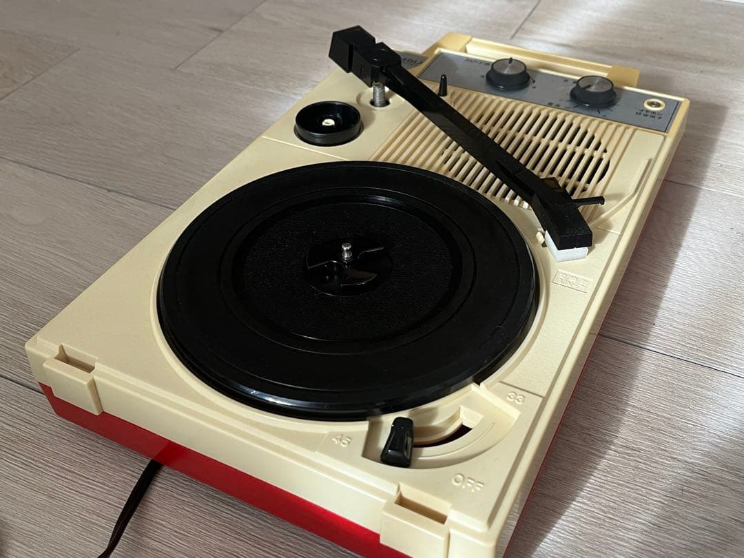 コロンビア ポータブルレコードプレーヤー GP-3