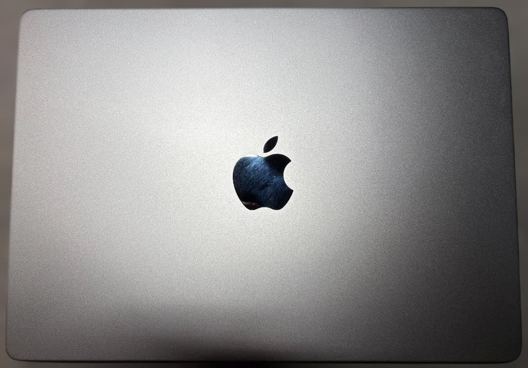 MacBook pro M3 14インチ 512GB メモリ8GB
