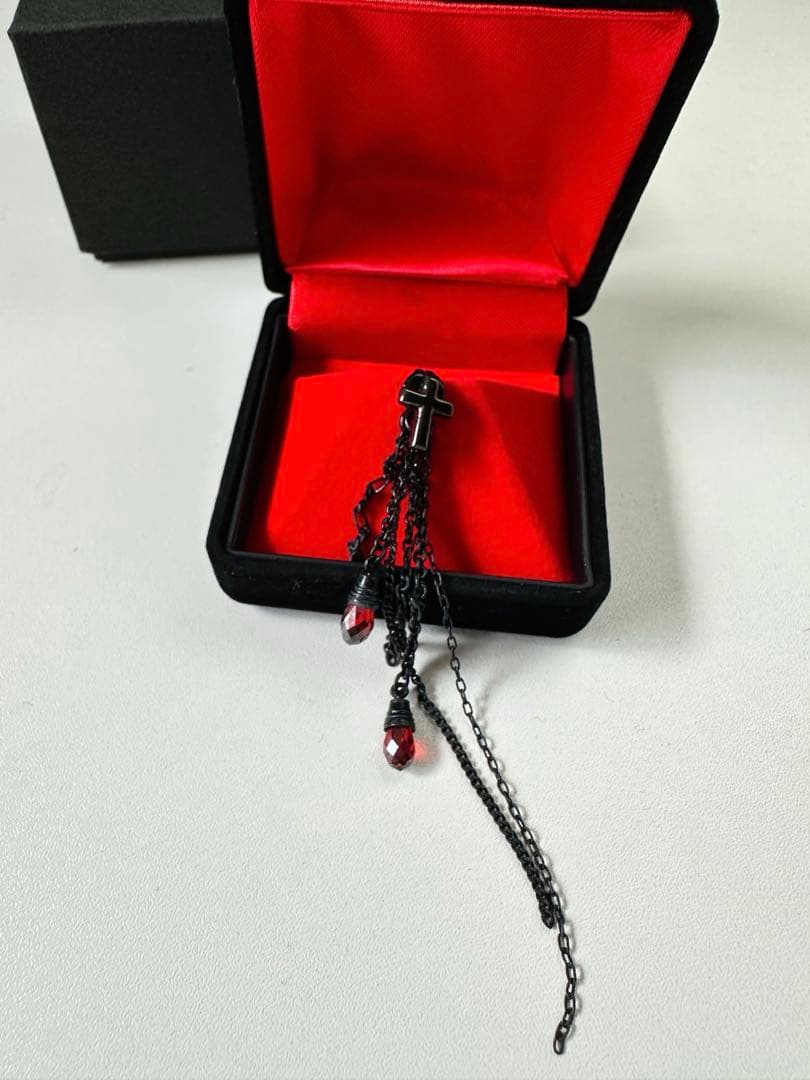 【美品】VAMPS FC限定ピアス『BITE II』