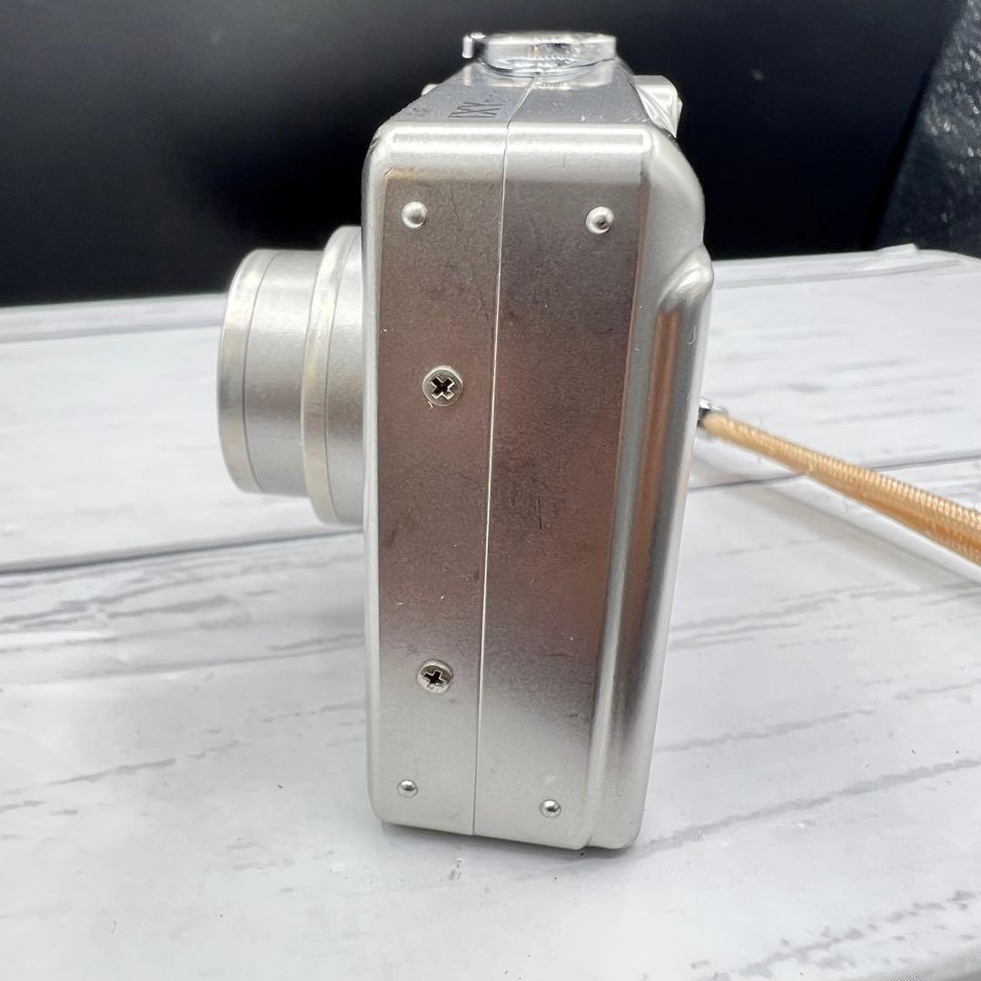 【訳あり格安品】Canon IXY60　デジタルカメラ