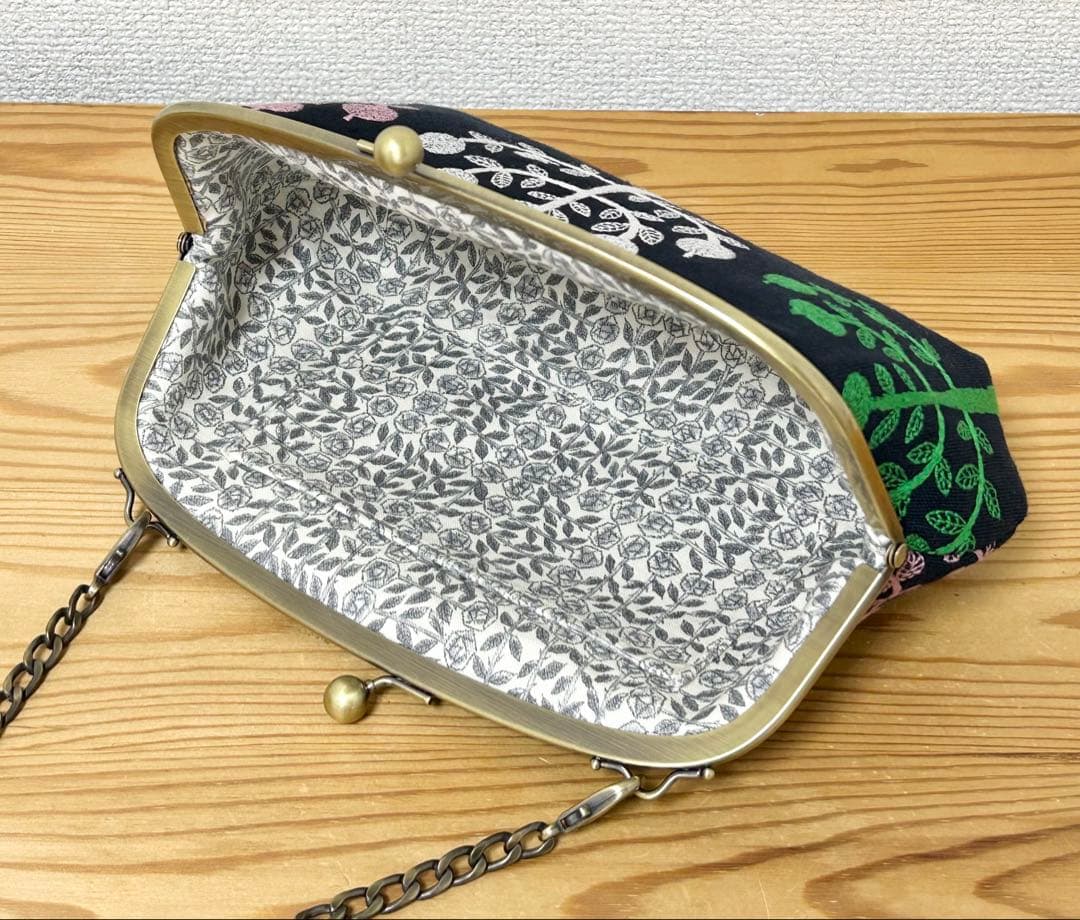 ハンドメイド がま口バッグ ポーチ ringo ネイビー ミナペルホネン 生地