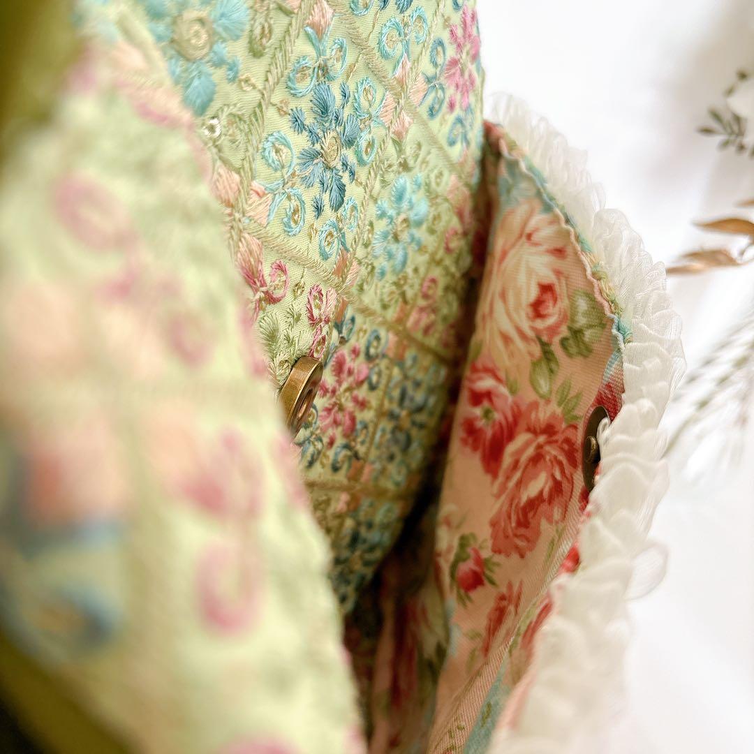 ト*助様 コヤンイサムチョン　ルミちゃんオリーブグリーンバック　インド刺繍　フリ