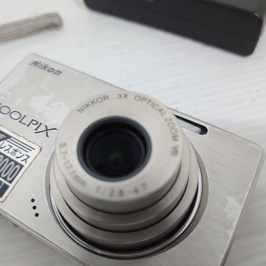 動作ok　Nikon　COOLPIXS500