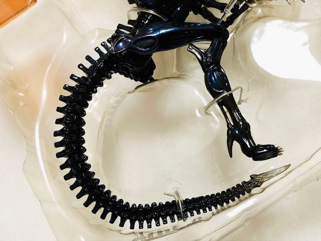 特撮リボルテック　No.018　エイリアン　クイーン　海洋堂