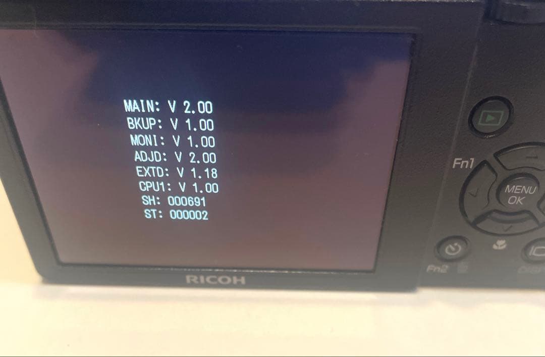 RICOH GR DIGITAL Ⅲ デジカメ 充電器バッテリー付き