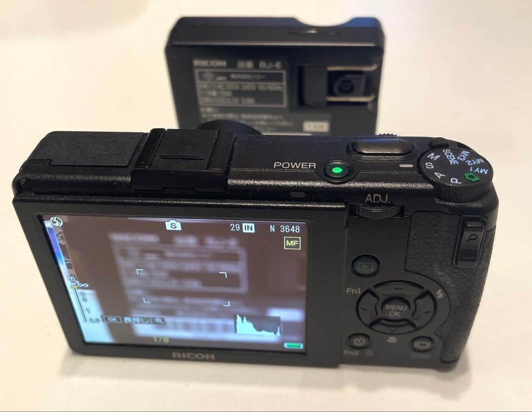 RICOH GR DIGITAL Ⅲ デジカメ 充電器バッテリー付き