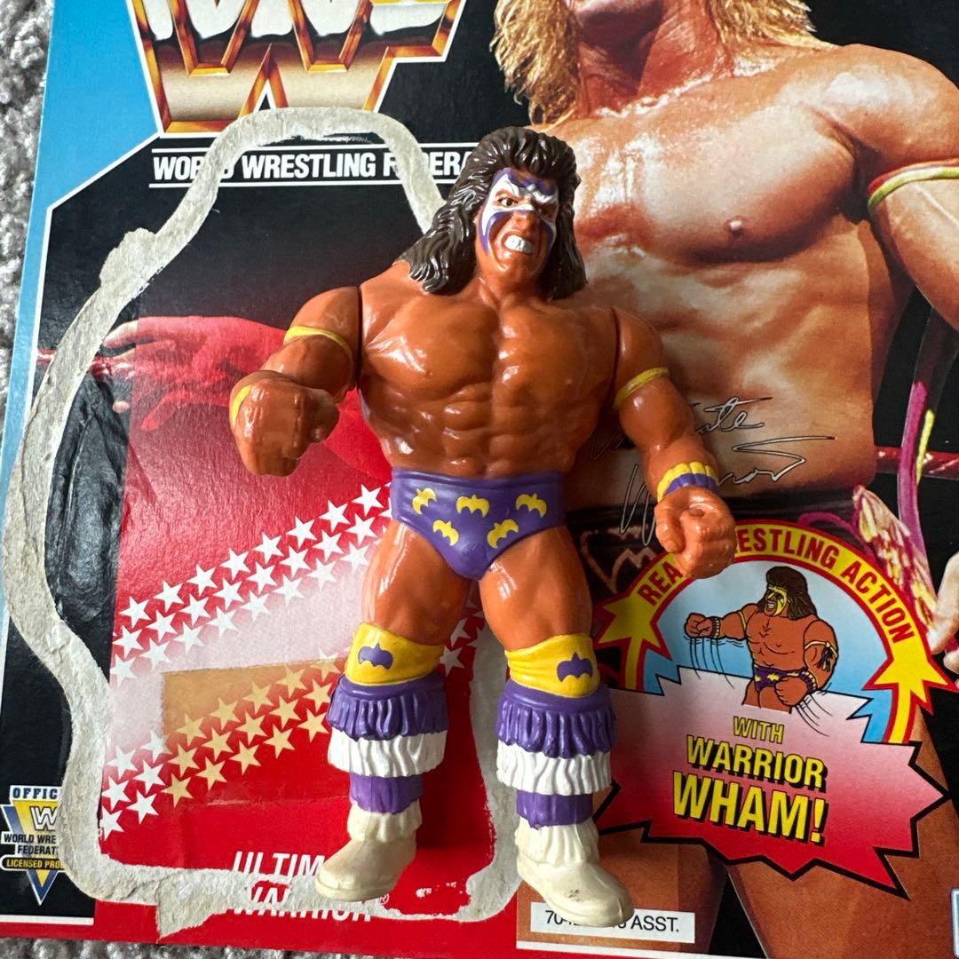 WWF ハズブロ　ウルティメイト・ウォリアー フィギュア