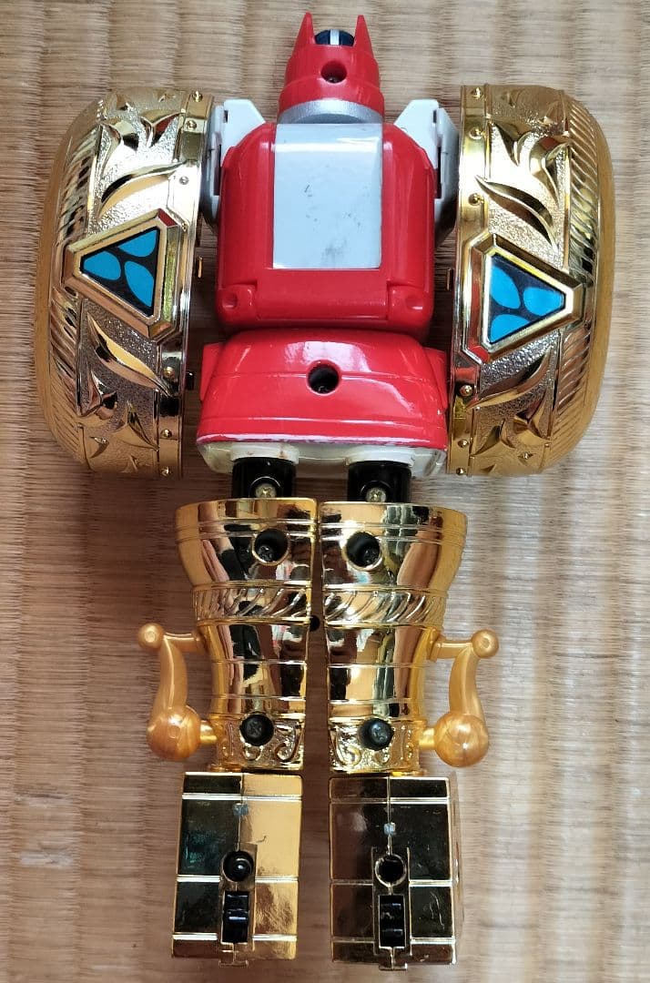テツワン探偵ロボタック 当選品 金のランドツール+おまけ