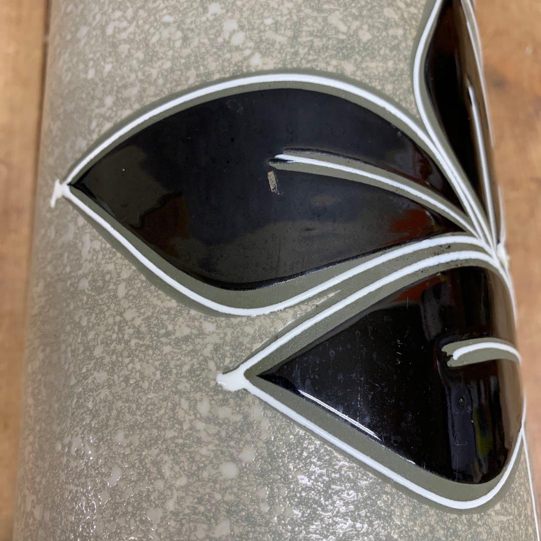 D-壁 【美品】モダン フラワーベース 2客セット 筒型 花瓶 葉紋様